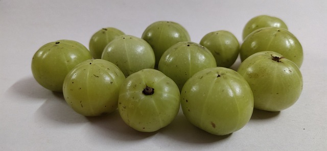 benefits of amla for skin, hair, and health.